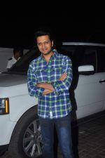 Riteish Deshmukh at Avengers premiere in PVR on 22nd April 2015